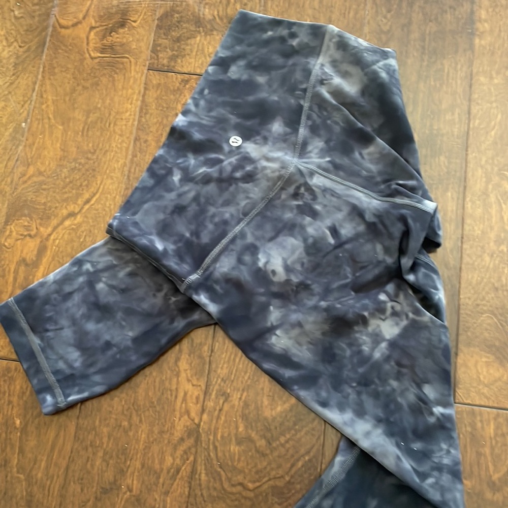 Lululemon Cropped aligned - Picture 9 of 9